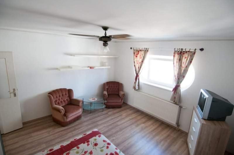 Geri Apartman Apartment Hévíz Екстериор снимка